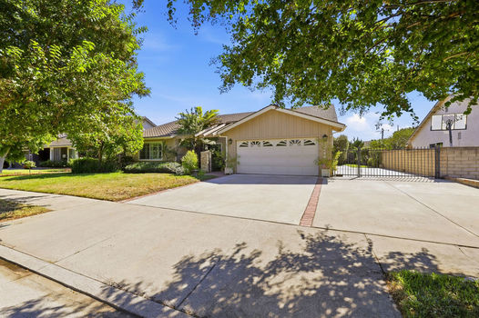 15444 Marilla St, North Hills CA 91343 (36)