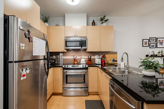 Unit 107 6500 194 Street Surrey-17