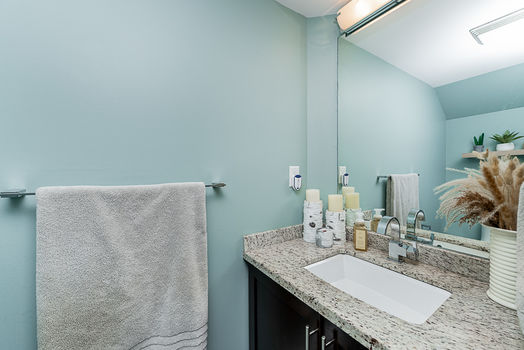 Unit 55 2422 Hawthorne Avenue Port Coquitlam-21