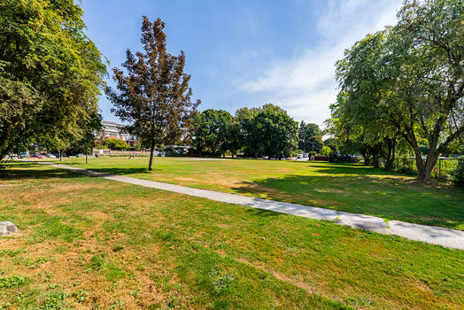 Unit 55 2422 Hawthorne Avenue Port Coquitlam-31