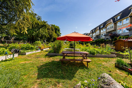 Unit 55 2422 Hawthorne Avenue Port Coquitlam-33