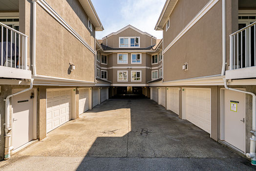 Unit 55 2422 Hawthorne Avenue Port Coquitlam-34