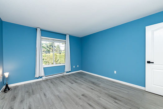 Unit 204 15298 20 Avenue Surrey-25