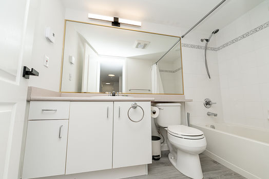 Unit 204 15298 20 Avenue Surrey-28