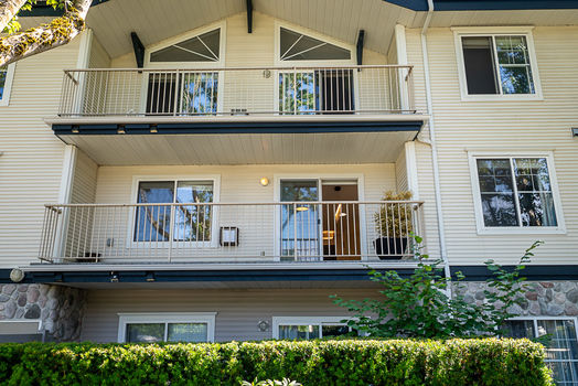 Unit 204 15298 20 Avenue Surrey-7