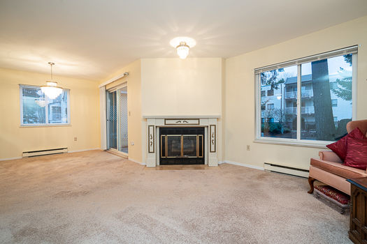Unit 2 12928 17 Avenue Surrey-12