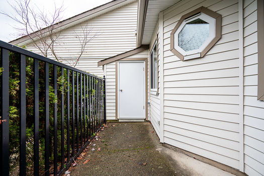 Unit 2 12928 17 Avenue Surrey-6