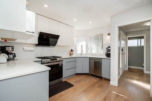 Unit 118 15121 19 Avenue Surrey-13