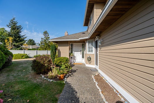 Unit 118 15121 19 Avenue Surrey-4