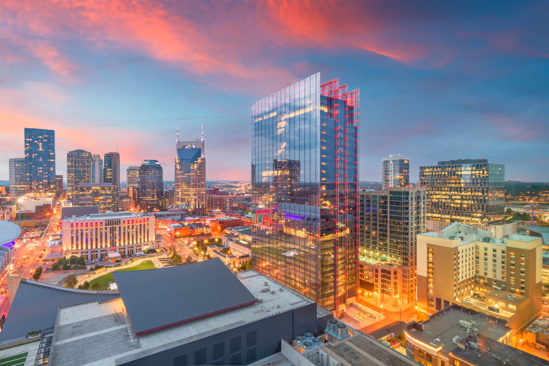 Nashville, Tennessee, USA downtown cityscape