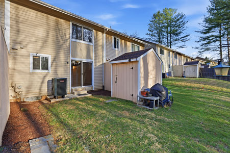 33_14415 pebble hill ln_lucent real estate media_032