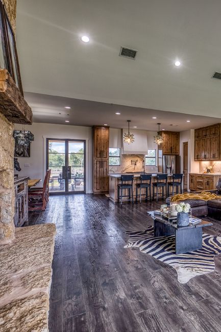 Samantha-Medve-1465-Lomax-Harmel-Rd-Burton-5D4-2242-crop