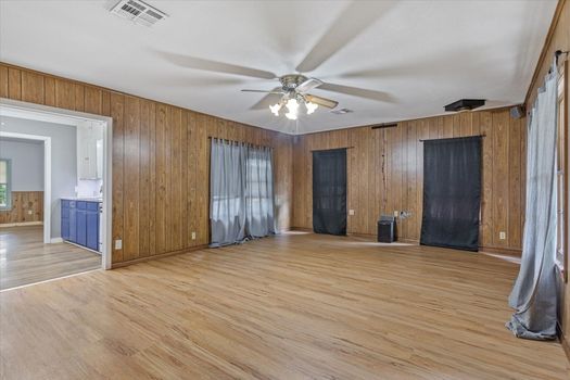 10-802 Avenue A (7)