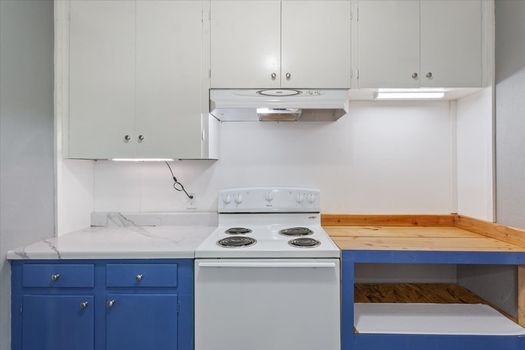 12-802 Avenue A (12)