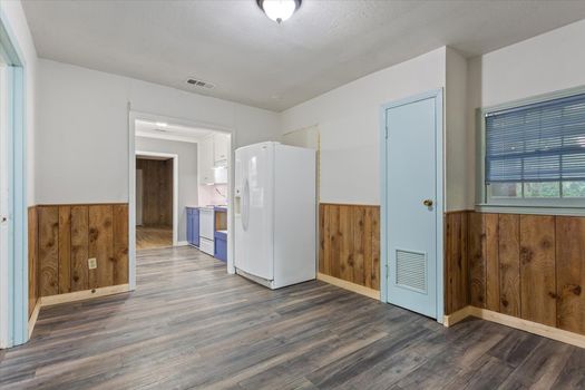 15-802 Avenue A (16)