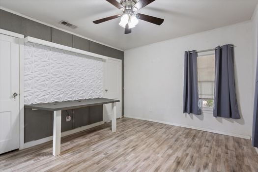 18-802 Avenue A (20)