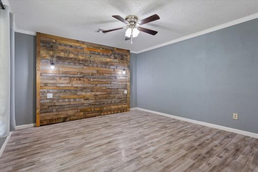 19-802 Avenue A (24)