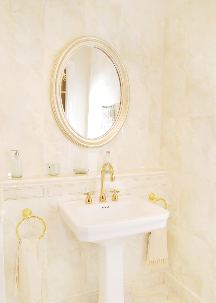 Jessica Lambert - Img(1)