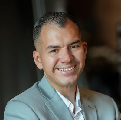 Carlos-Greenville-Portrait-headshot