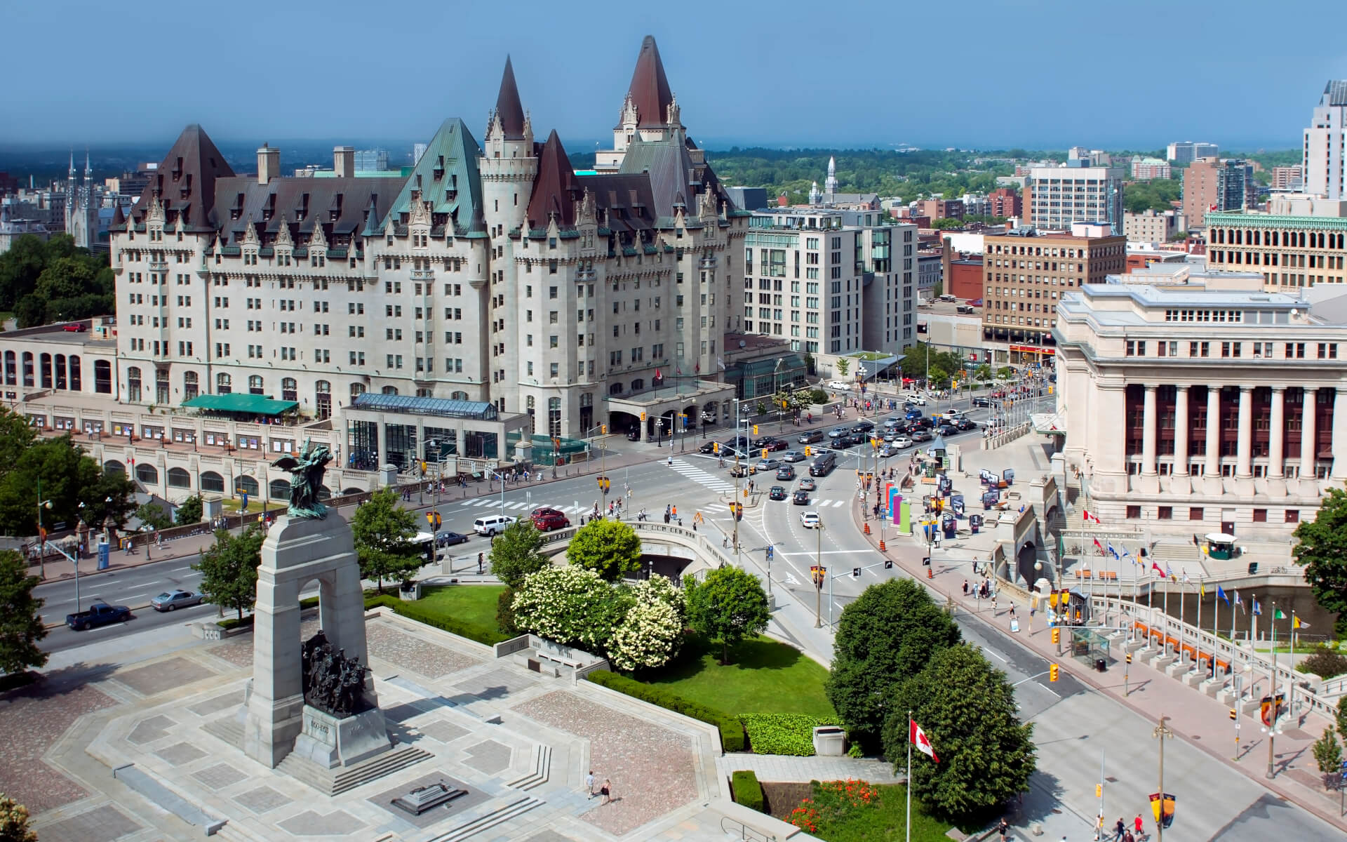 Aerial view of Ottawa_s Cenotaph and Chateau Laurier on a sunny afternoon
