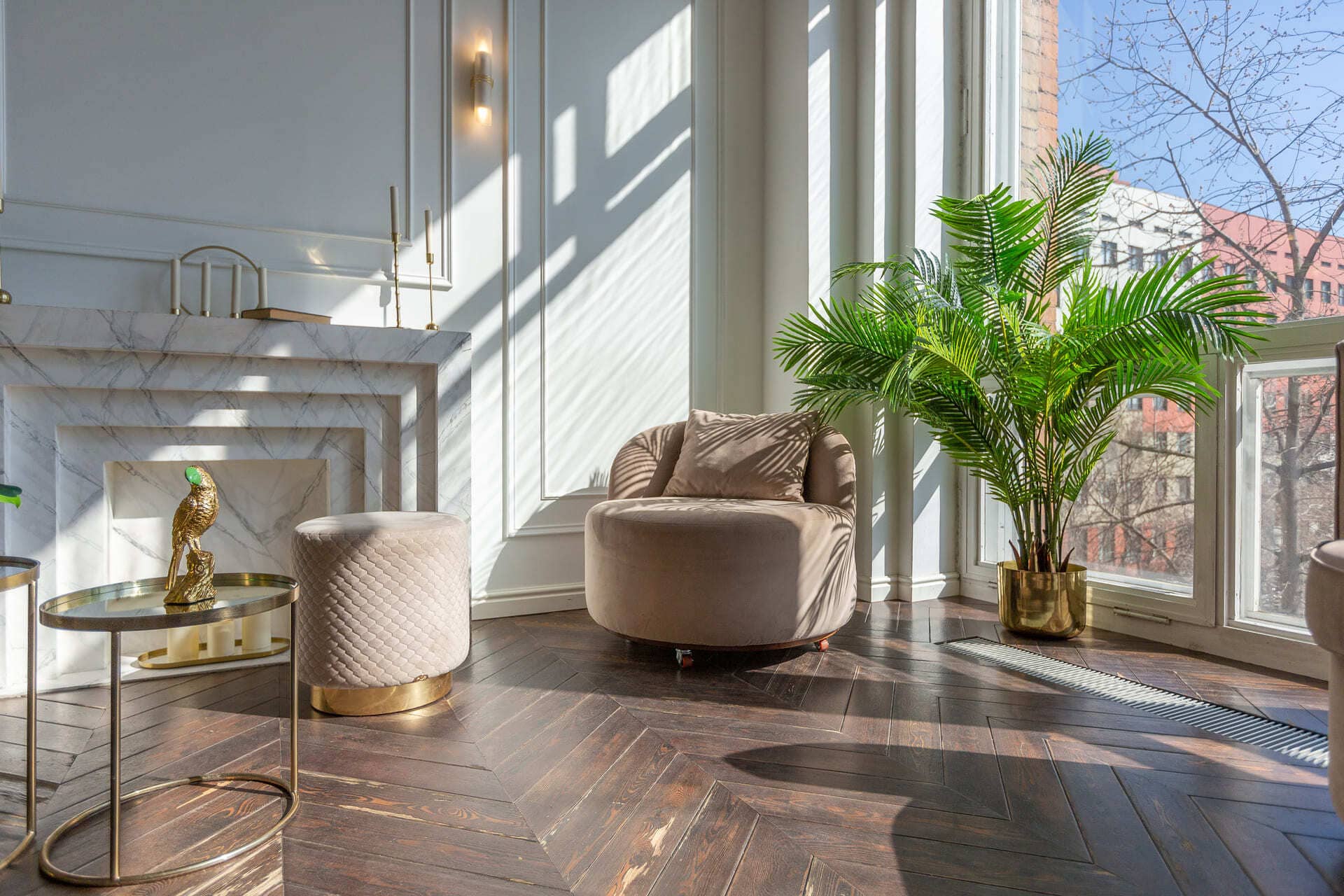 luxury-white-and-gold-fireplace
