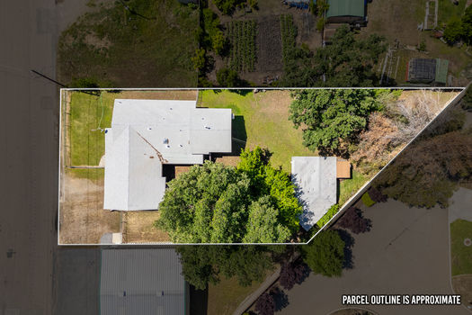 60 Lake Ave Parcel Outline