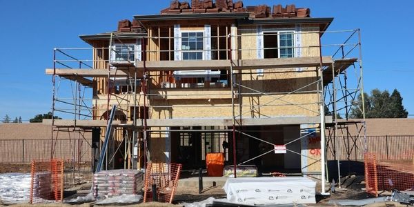 New Construction vs. Resale Homes: Which Option Makes &hellip;