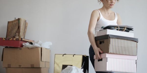 How to Declutter Before Selling Your Home: Simple &hellip;