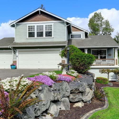 Curb Appeal Projects With the Highest ROI for PNW Homes