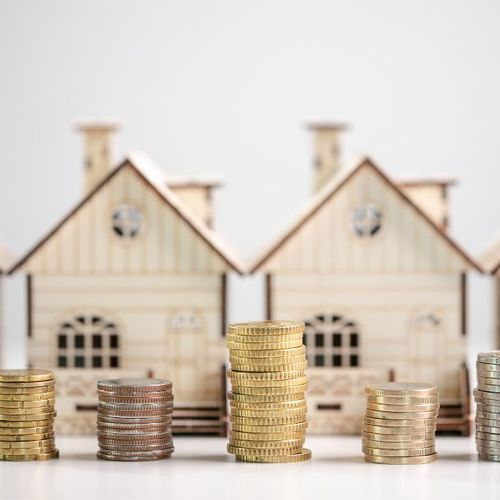 How to Build Long-Term Wealth Through Real Estate