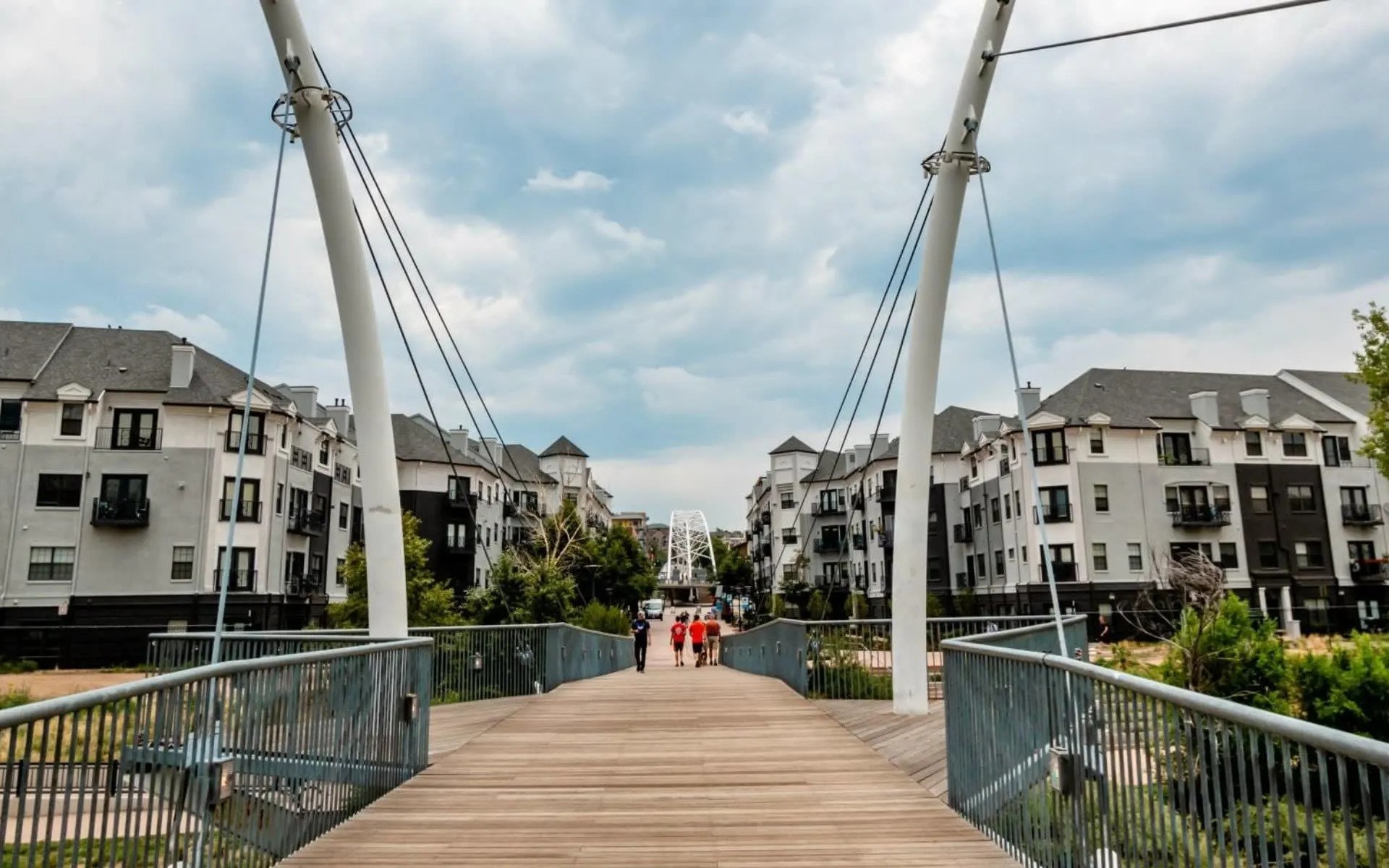 4-reasons-to-move-to-lohi