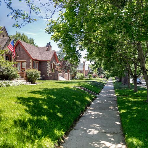 Skyland Denver: The Complete 2026 Neighborhood Guide to Living, Real Estate, Things to Do & Local Attractions