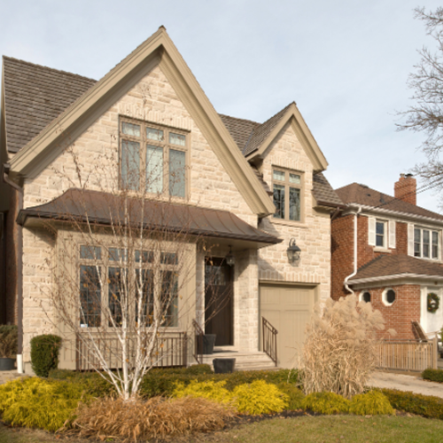 Buying and Selling at the Same Time: How to Do It Without Stress