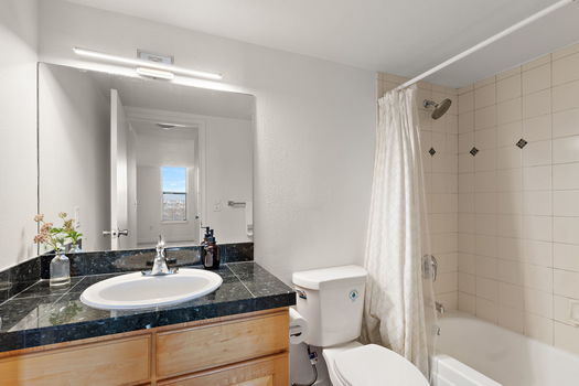 15-web-or-mls-601W11th_Ave_apt503_20