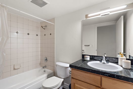 19-web-or-mls-601W11th_Ave_apt503_14