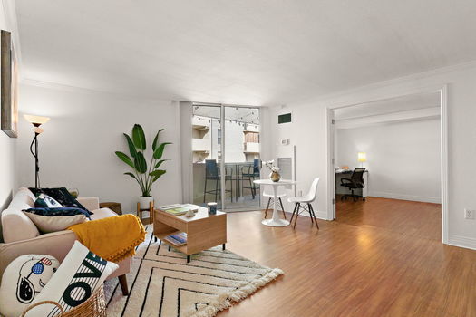 4-web-or-mls-601W11th_Ave_apt503_3