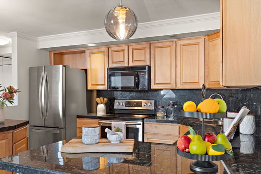 8-web-or-mls-601W11th_Ave_apt503_6