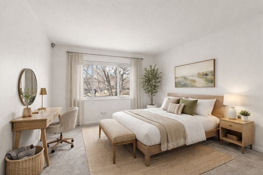 warren second bedroom