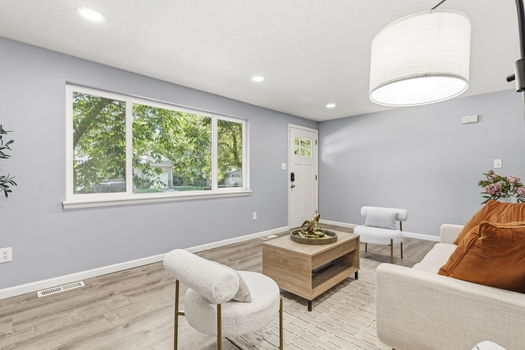 8-web-or-mls-DSC07503