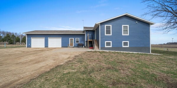 Horse Property, Walkout Basement, and Room to Breathe: &hellip;