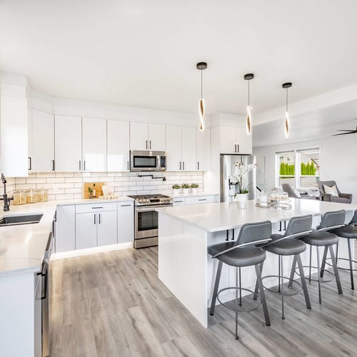 Should You Add On to Your Home or Move? How to Make the Right Decision