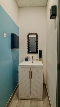 El Milagro - Bathroom 3