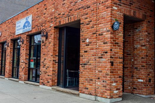 El Milagro - Outside L