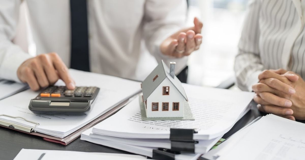 Business people signing contract making deal with real estate agent