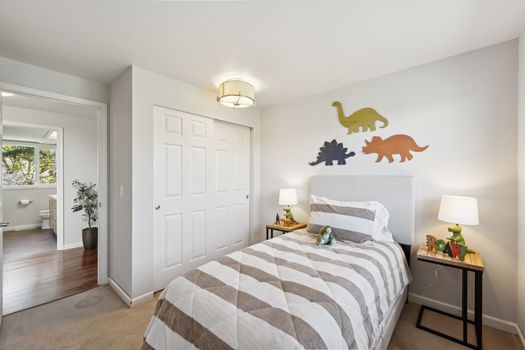 32-web-or-mls-193rd Ave-S0904-032