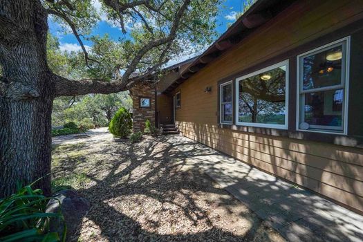 06bb2bb6-ec34-427b-af33-7aa80e7c0e2f