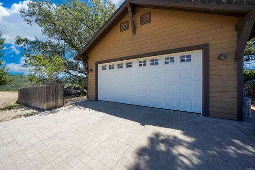 2779cc6f-9abd-4e6d-aa5d-6e0d265f6acd