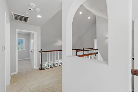 35-web-or-mls-9216OGD135
