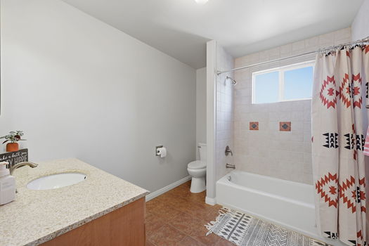 37-web-or-mls-9216OGD137