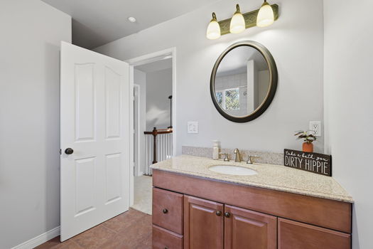 38-web-or-mls-9216OGD138